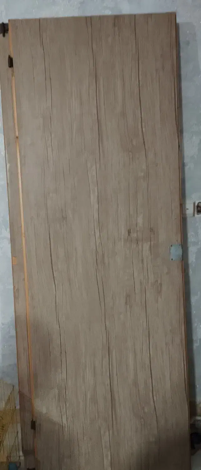 درب کمد دیواری|جاکفشی، کمد، دراور|محمدشهر, همایون ویلا|دیوار