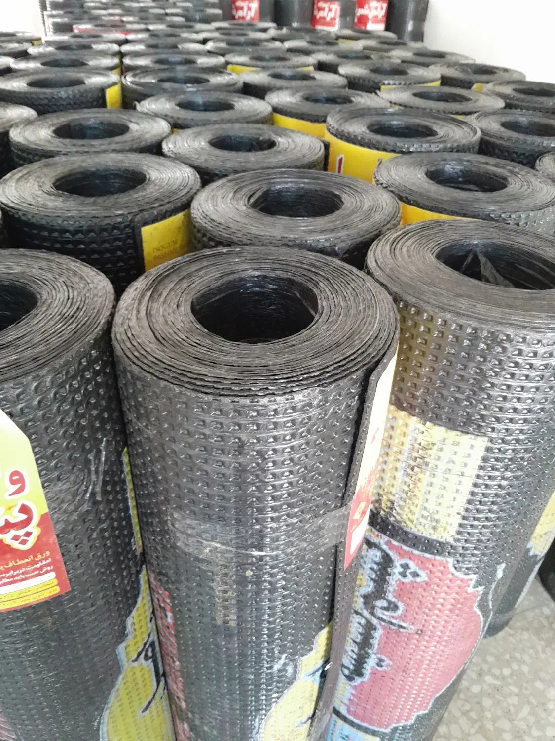 نصب و اجرا ایزوگام دلیجان و آسفالت متری ۱۴۰|خدمات پیشه و مهارت|لنجان, |دیوار