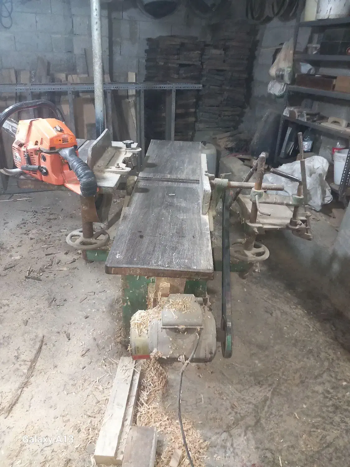 یک عدد عره ۶۰ + یک عدد سه کار با دینام تک فاز|ماشین‌آلات صنعتی|گلوگاه بابل (گلیا), |دیوار