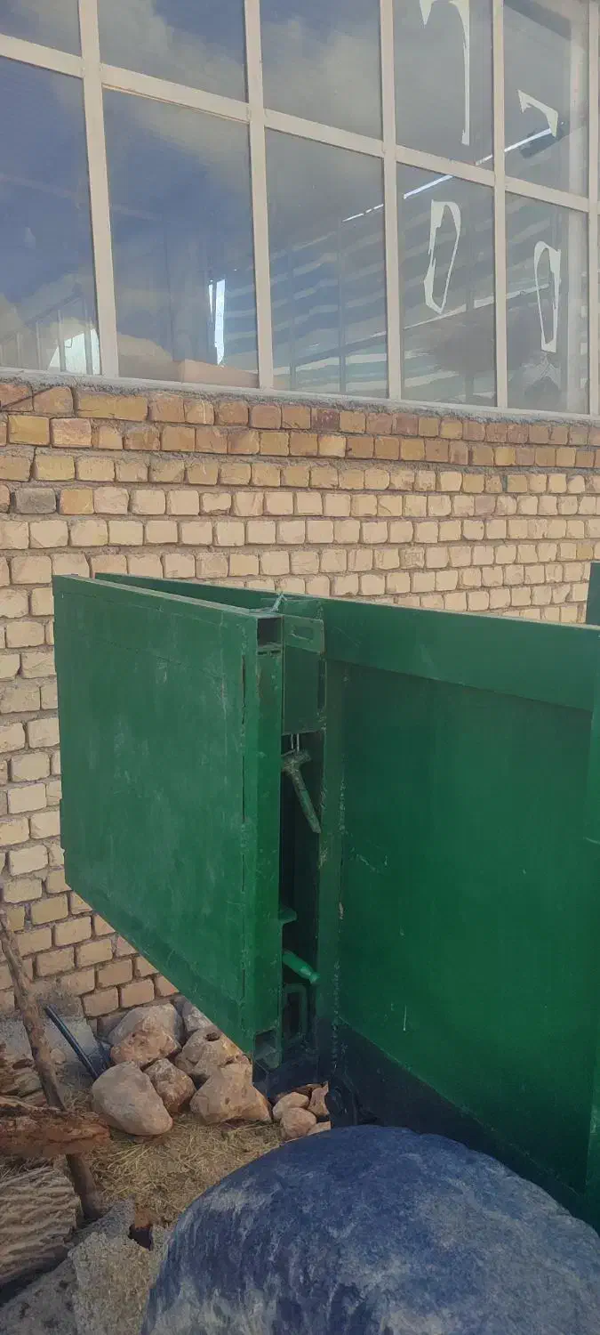 تریلی تراکتور بدونه جک ساده|ماشین‌آلات صنعتی|گهواره, |دیوار