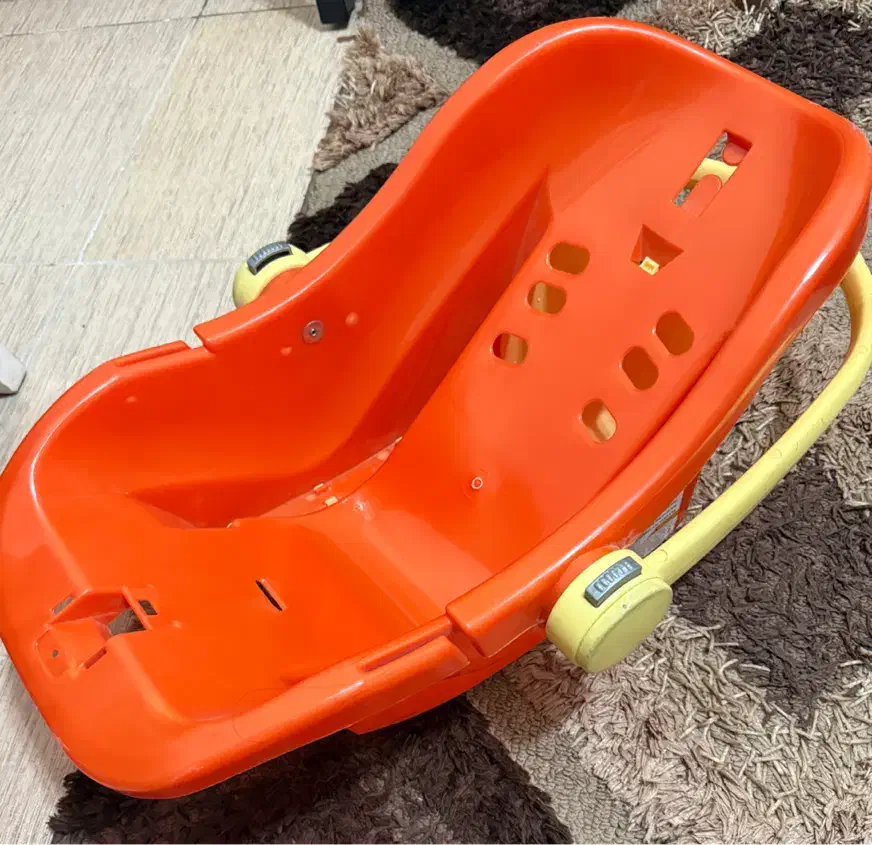 سرویس کامل کودک|اسباب و اثاث بچه|شهرکرد, |دیوار