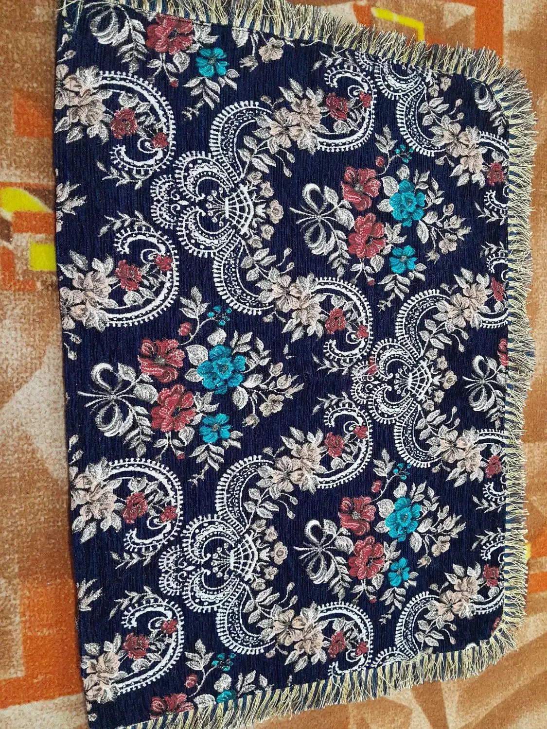 جلد پُشتی|پشتی|میناب, |دیوار