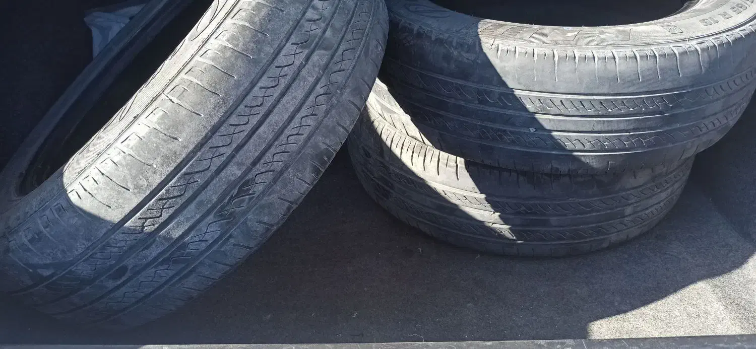 لاستیک دور ۱۵|قطعات یدکی و لوازم جانبی|خاش, |دیوار