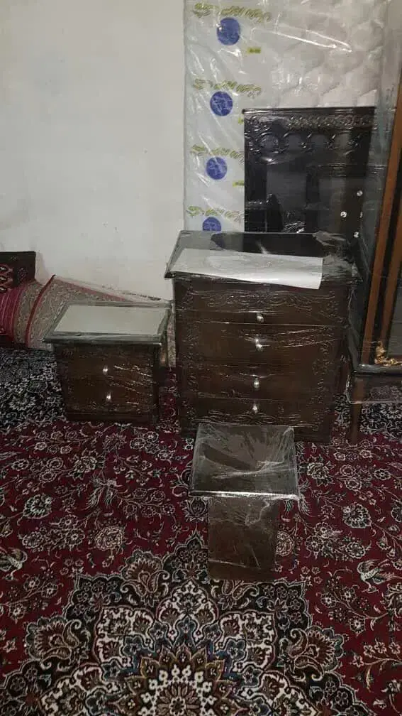 سرویس چوب|تخت و سرویس خواب|قم, دروازه ری|دیوار