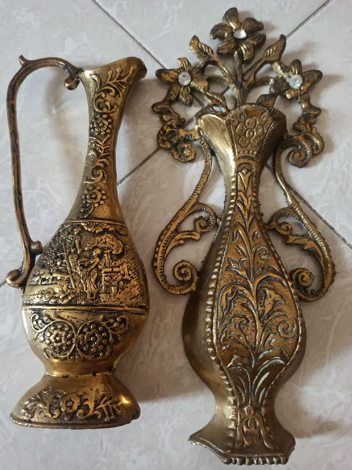 گلدون برنزی|مجسمه، تندیس، ماکت|تهران, مینابی|دیوار