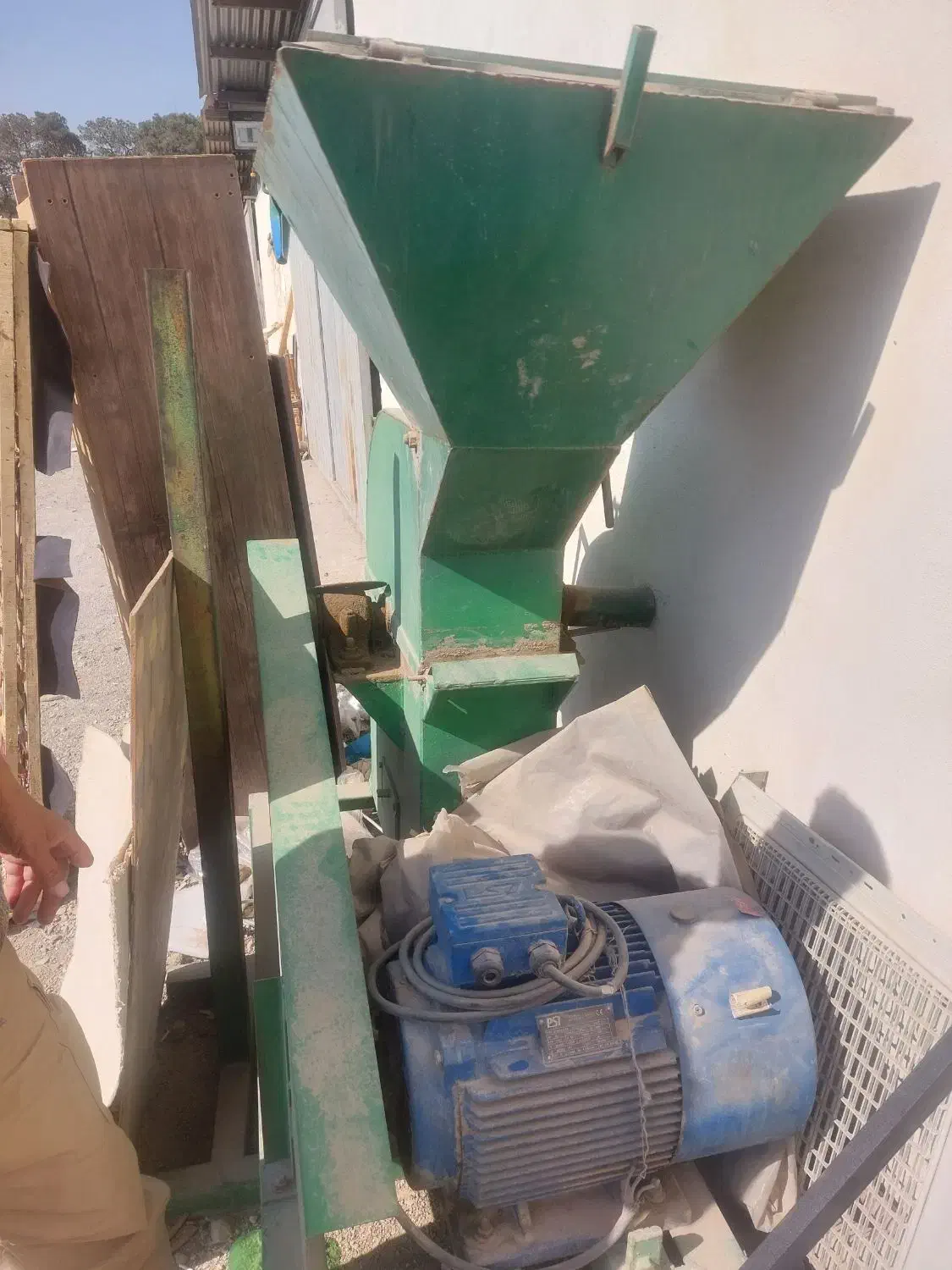 فروش آسیاب سه فاز|ماشینآلات صنعتی|زرندیه, |دیوار