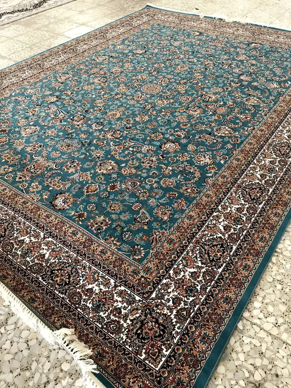 فرش باغ ارم کاشان|فرش|زرند, |دیوار