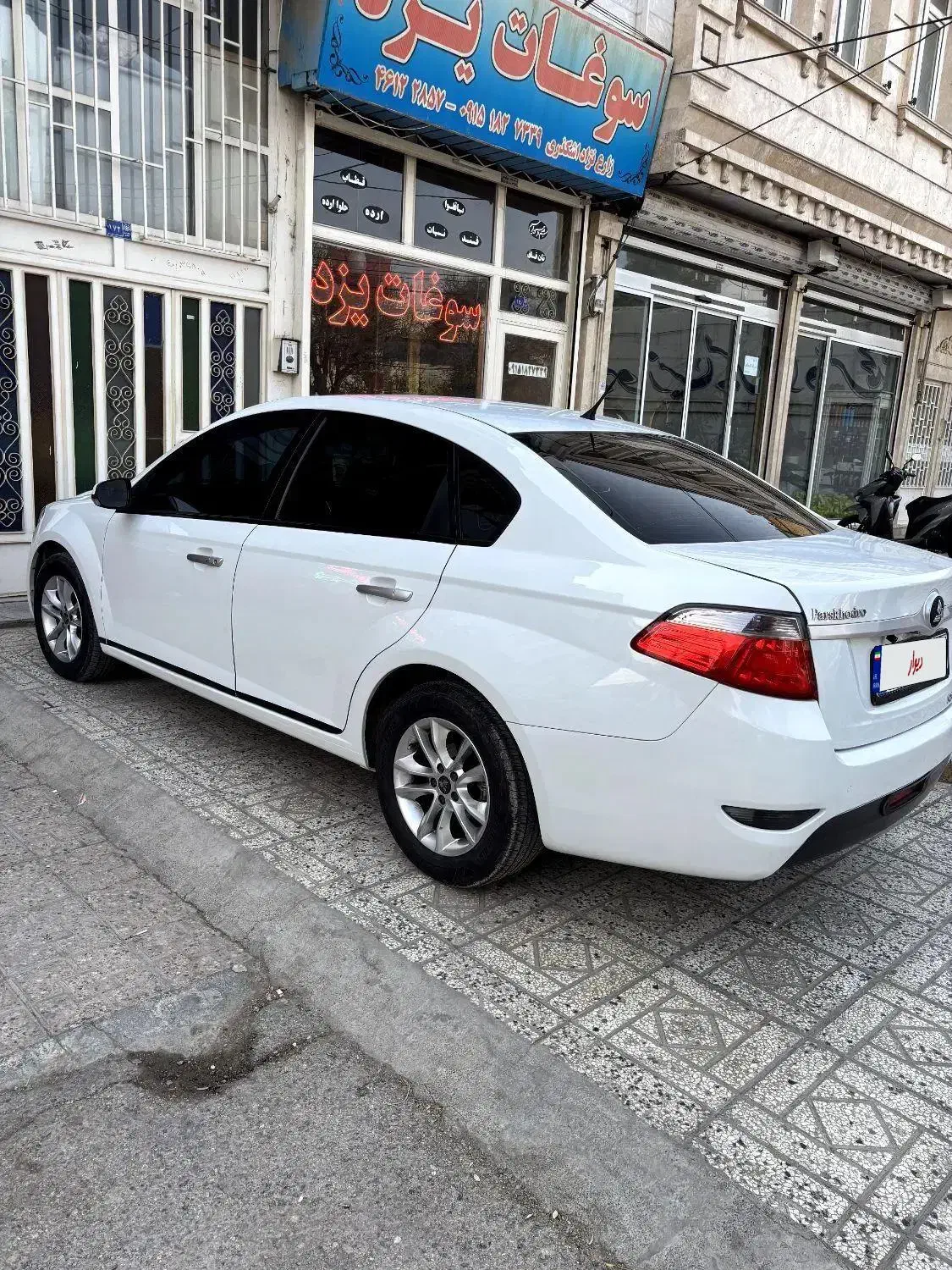 برلیانس مدل ۹۷ اتوماتیک h330|خودرو سواری و وانت|مشهد, حجت|دیوار