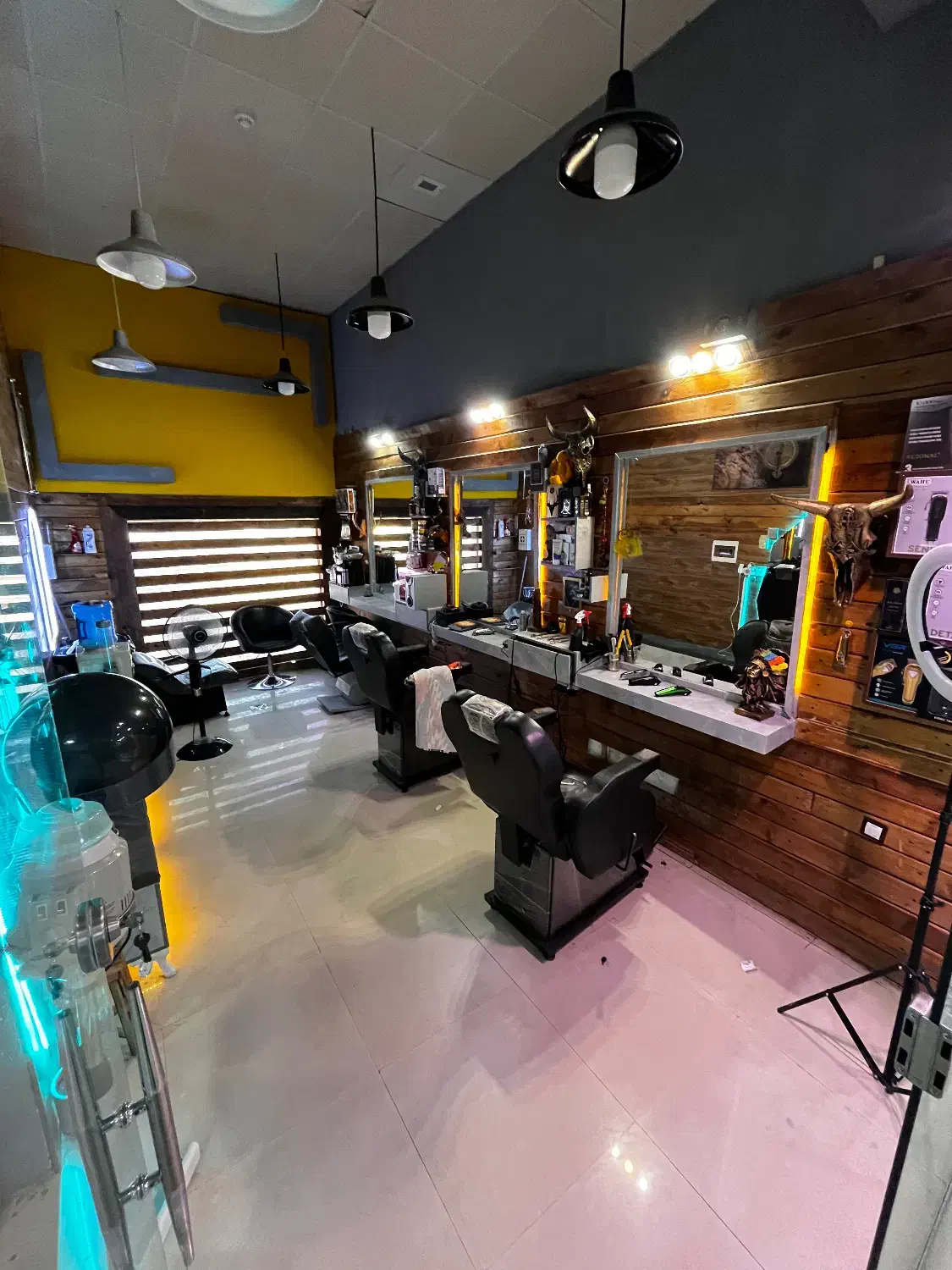 ارایشگاه مردانه|آرایشگاه و سالنهای زیبایی|فیروزآباد (فارس), |دیوار