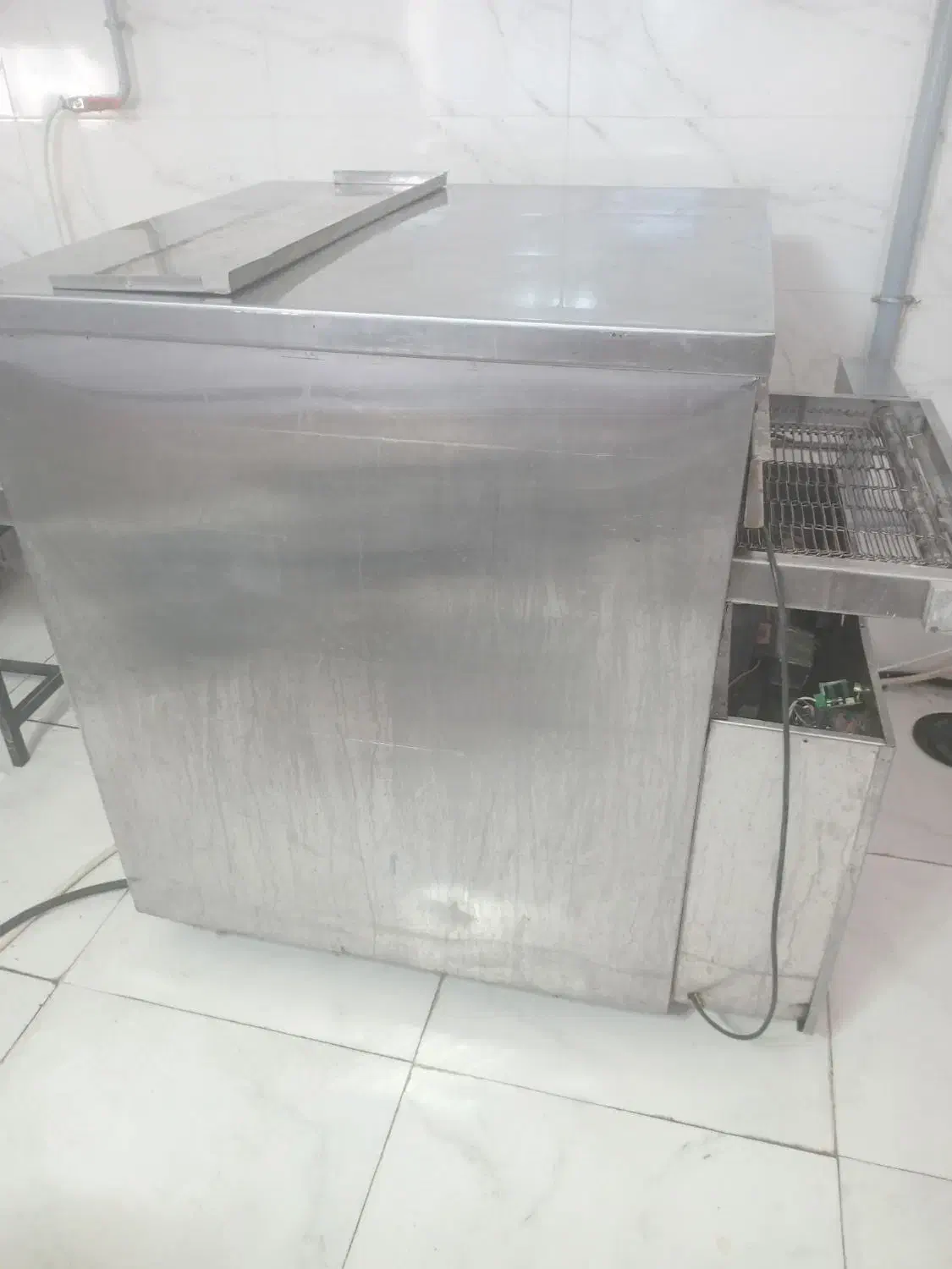 فر ریلی پیتزا ویک عدد تاپینگ|کافیشاپ و رستوران|نقده, |دیوار