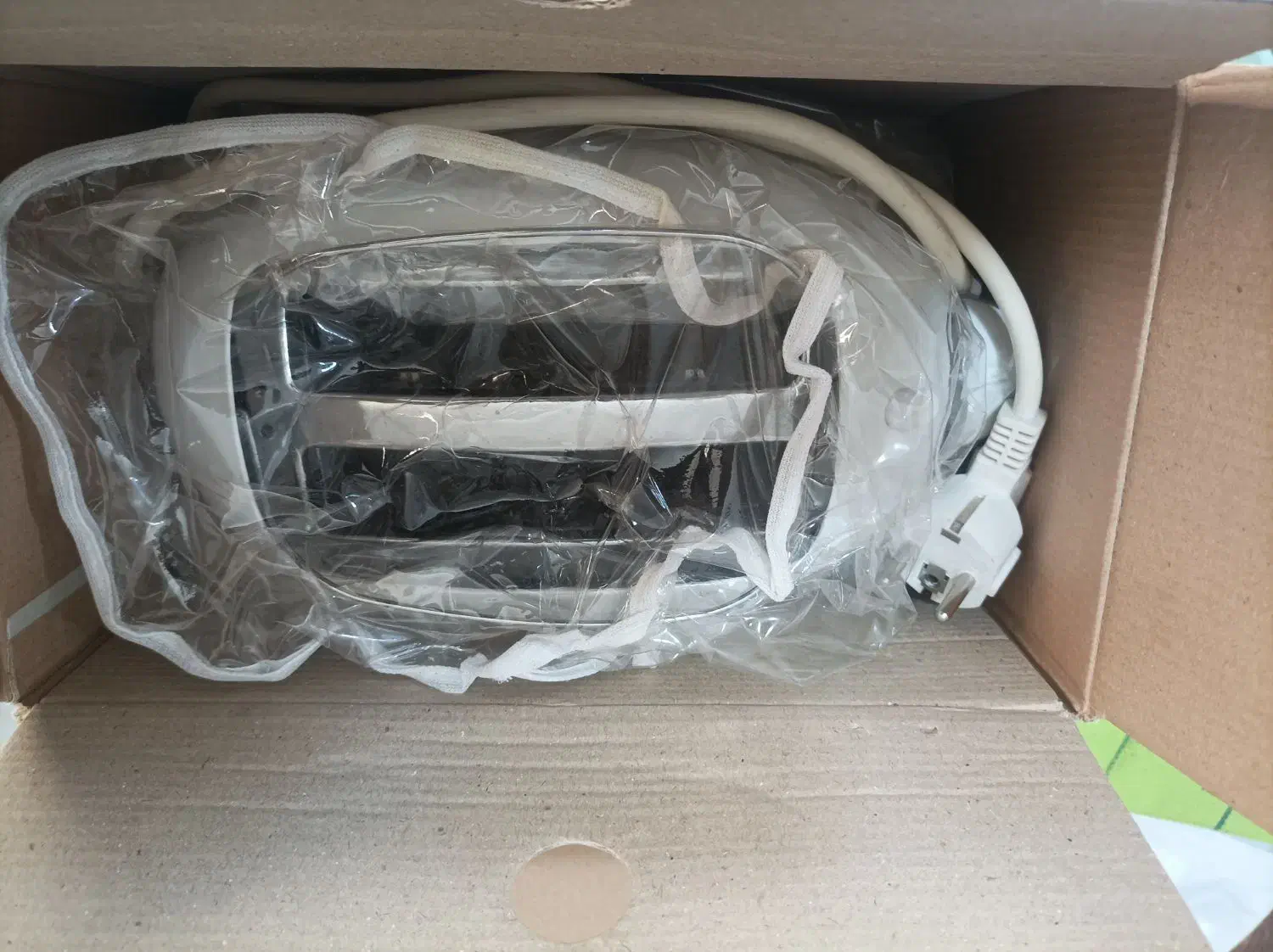 توستر نوا|اجاق گاز و لوازم برقی پختوپز|سیستان, |دیوار