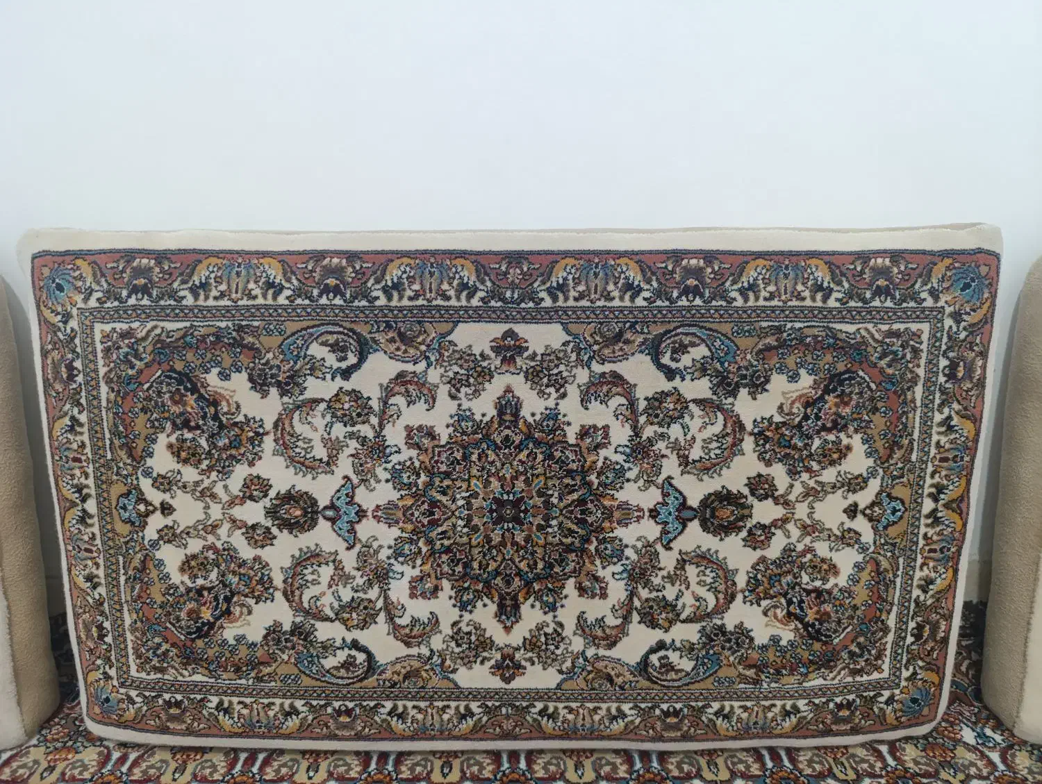 پشتی|پشتی|کرمانشاه, |دیوار