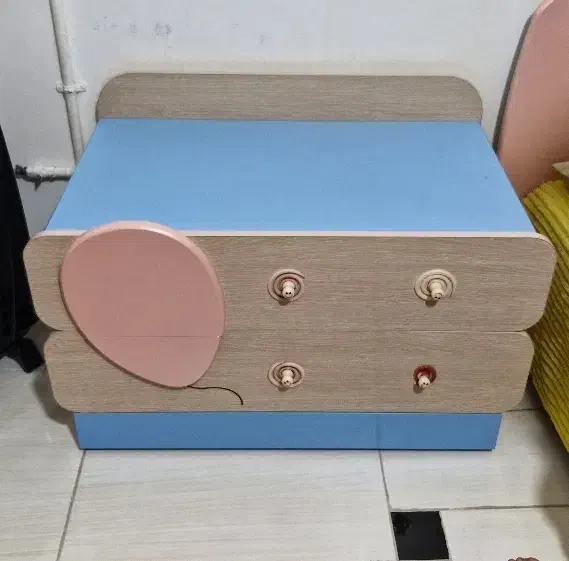 سرویس خواب کودک (دخترانه)|تخت و سرویس خواب|گرگان, |دیوار