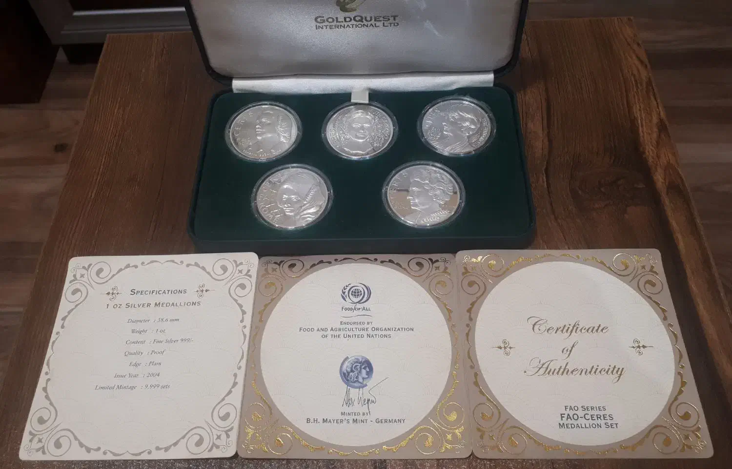 ست سکه نقره گلدکوییست|کلکسیون سکه، تمبر، اسکناس|رشت, حاجی آباد|دیوار