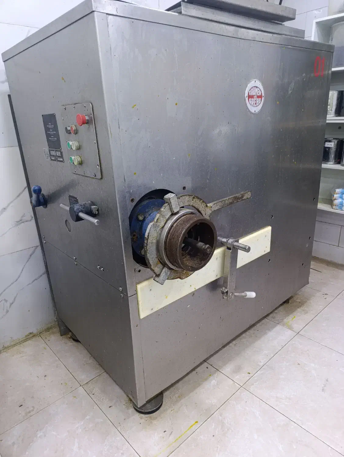 چرخ گوشت صنعتی آلمانی(کرمر)|کافیشاپ و رستوران|خمینیشهر, |دیوار