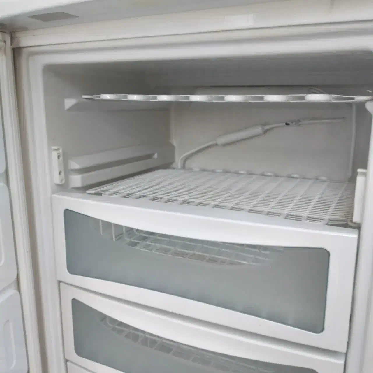 فروش یخچال فریز وماشین لباس شویی ، زرندیه|ماشین لباسشویی و خشککن لباس|زاویه, |دیوار