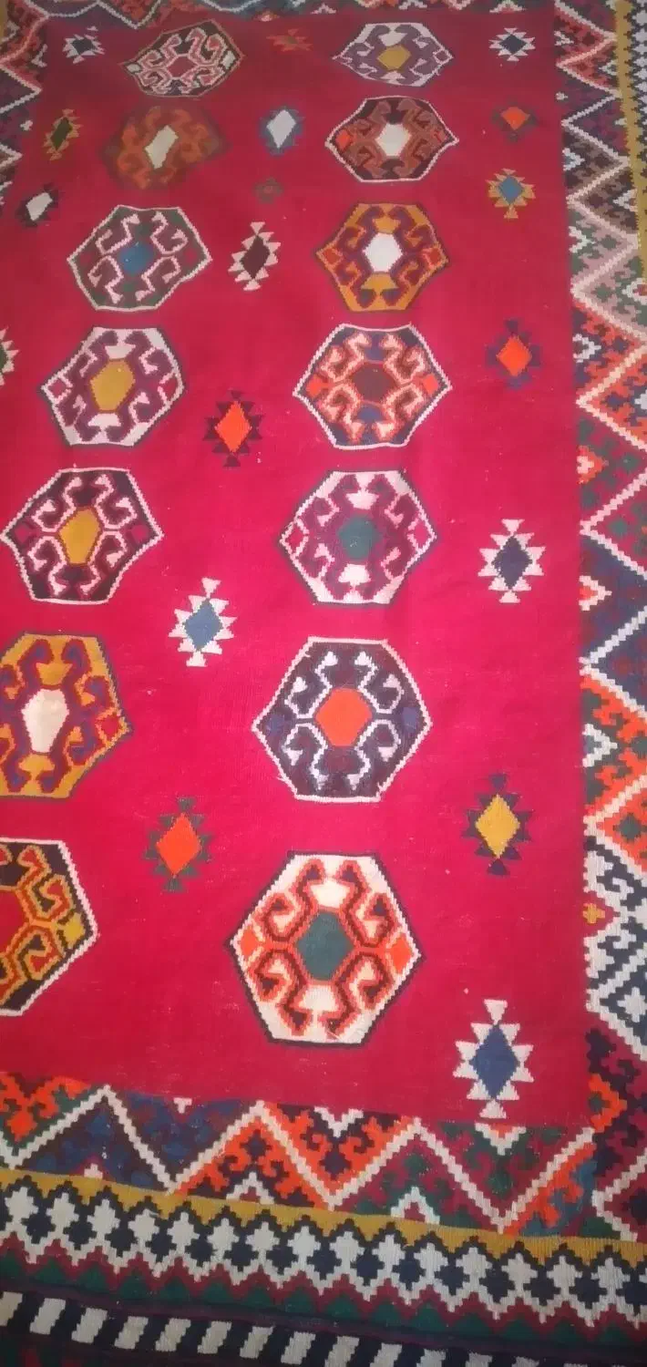 گلیم قشقایی دستباف سنتی و زیبا و خوش نقش دو رو|گلیم، جاجیم، گبه|شیراز, شهرک امیر کبیر|دیوار