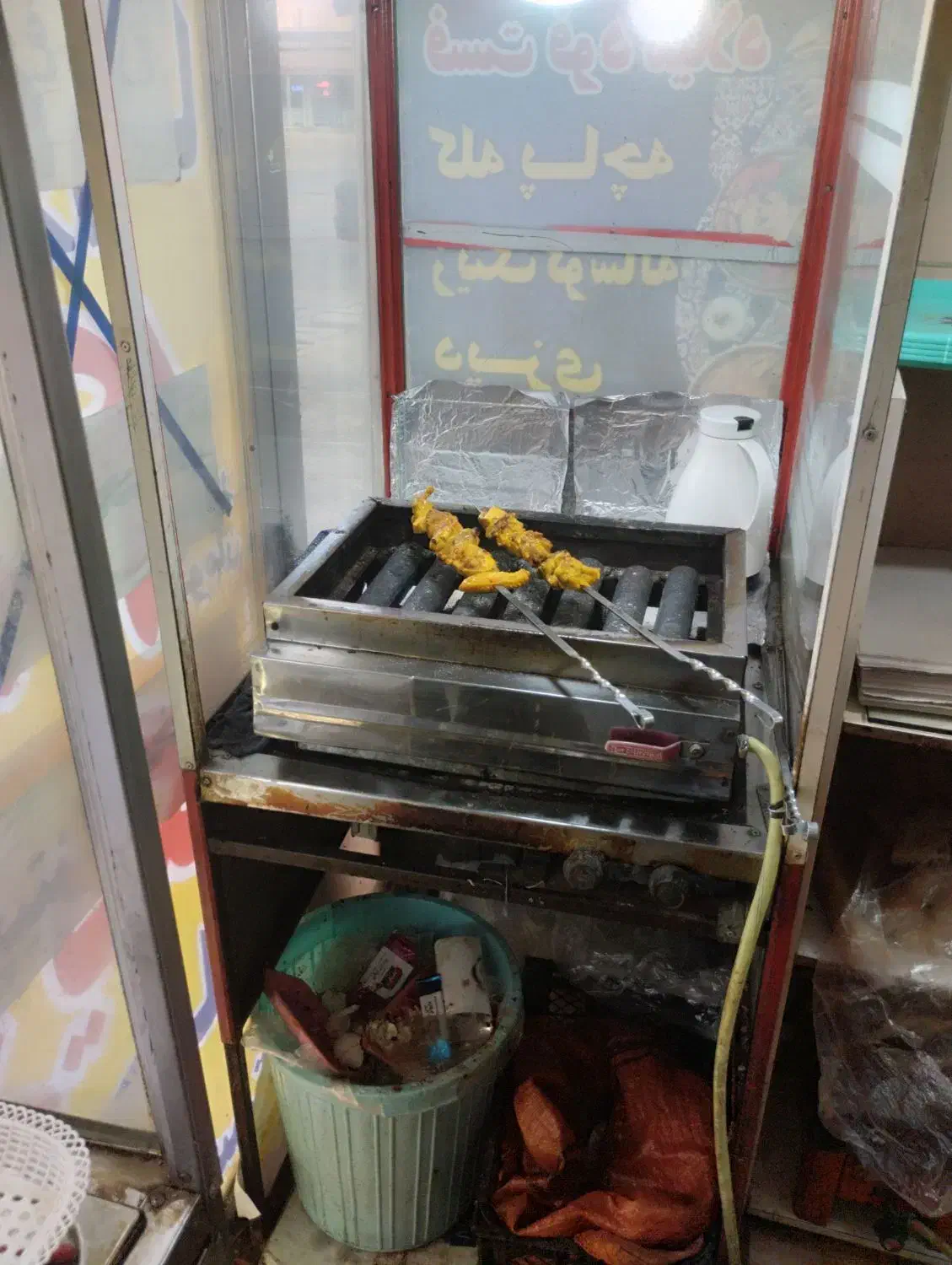 فر ساندویچی|کافی‌شاپ و رستوران|پارس‌آباد, |دیوار