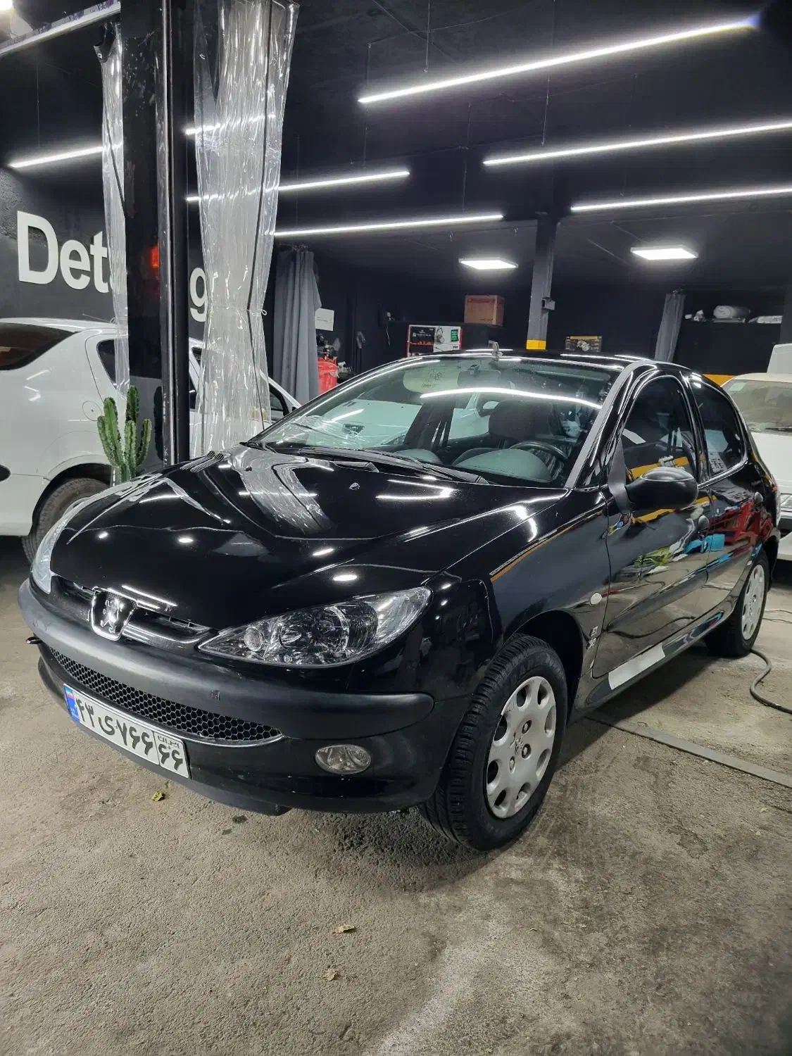 انجام صافکاری PDR با دستگاه پلانجا و هات باکس|خدمات موتور و ماشین|کرج, شاهینویلا|دیوار