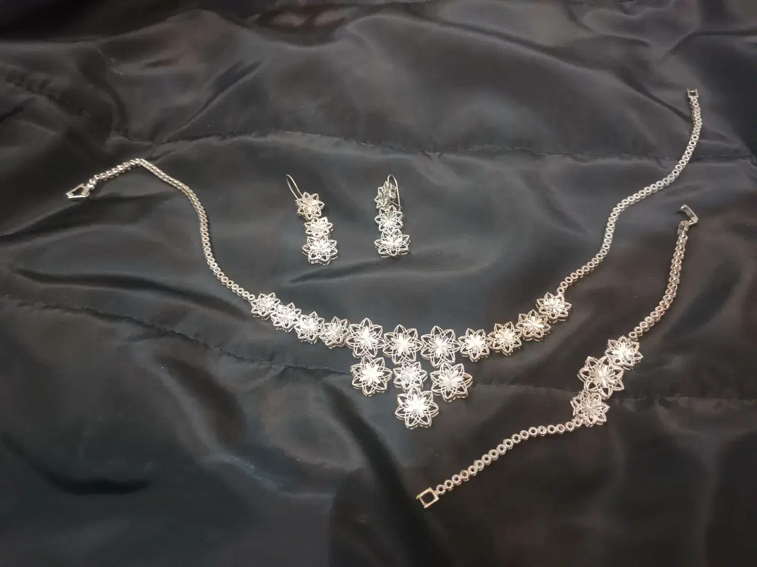 نقره|جواهرات|اردبیل, |دیوار