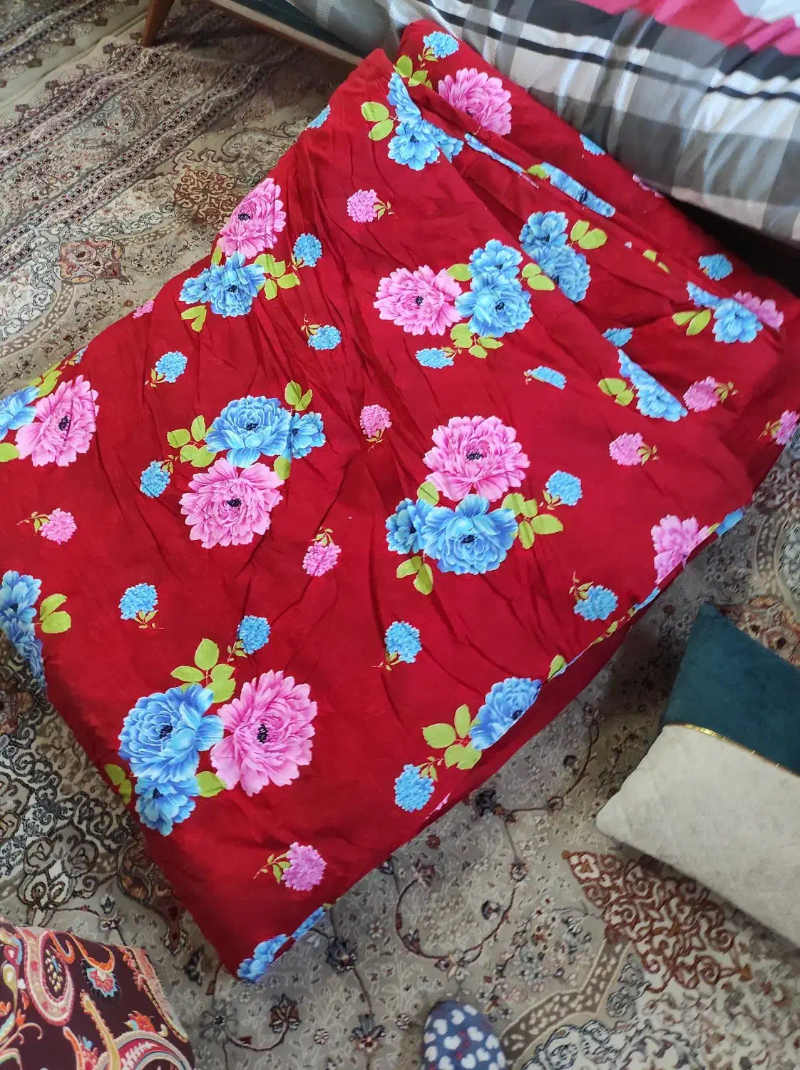 پتو کرسی نو بسیار تمیز و بزرگ|رختخواب، بالش، پتو|آمل, |دیوار