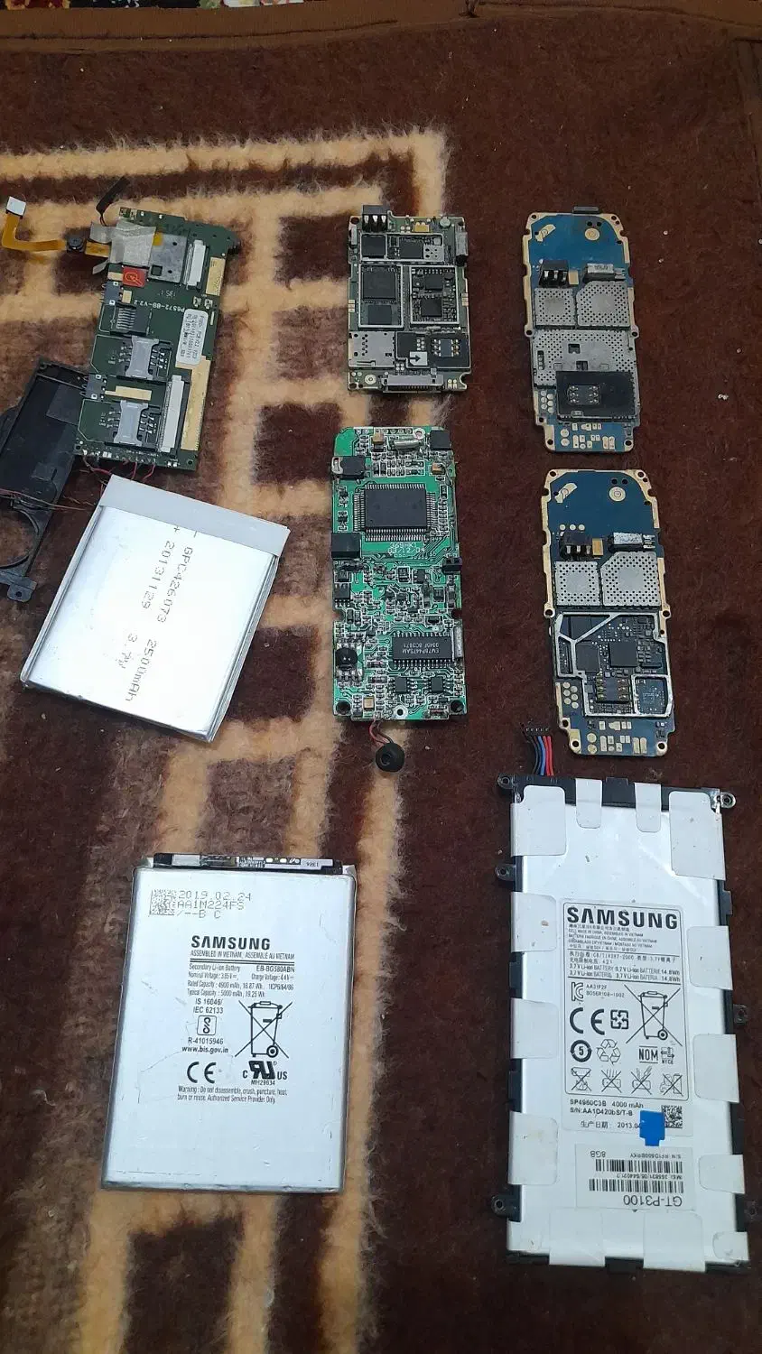 ال سی دی و قطعه موبایل|لوازم جانبی موبایل و تبلت|بیله سوار, |دیوار