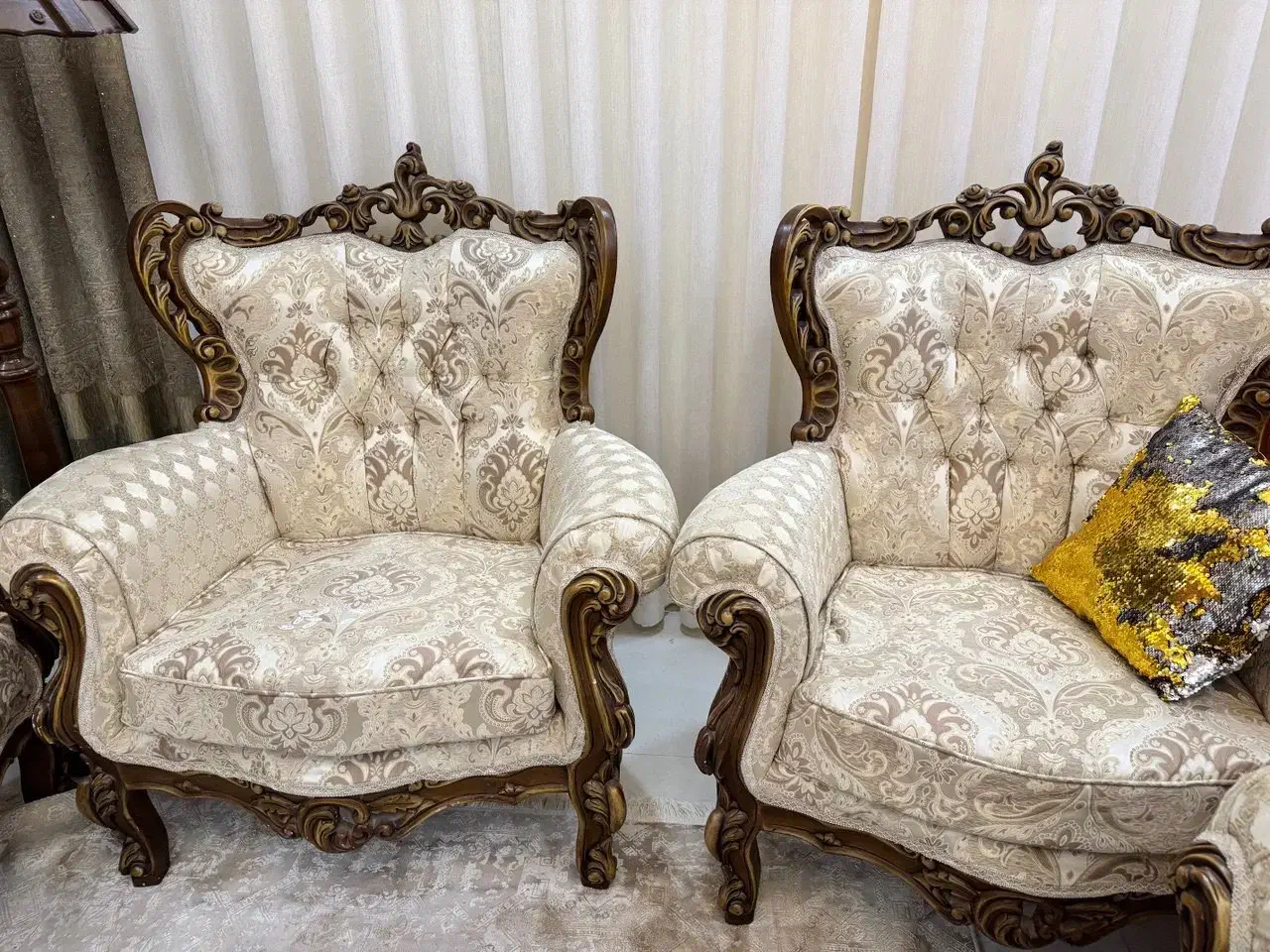 مبلمان کلاسیک|مبلمان خانگی و میز عسلی|قائم‌شهر, |دیوار