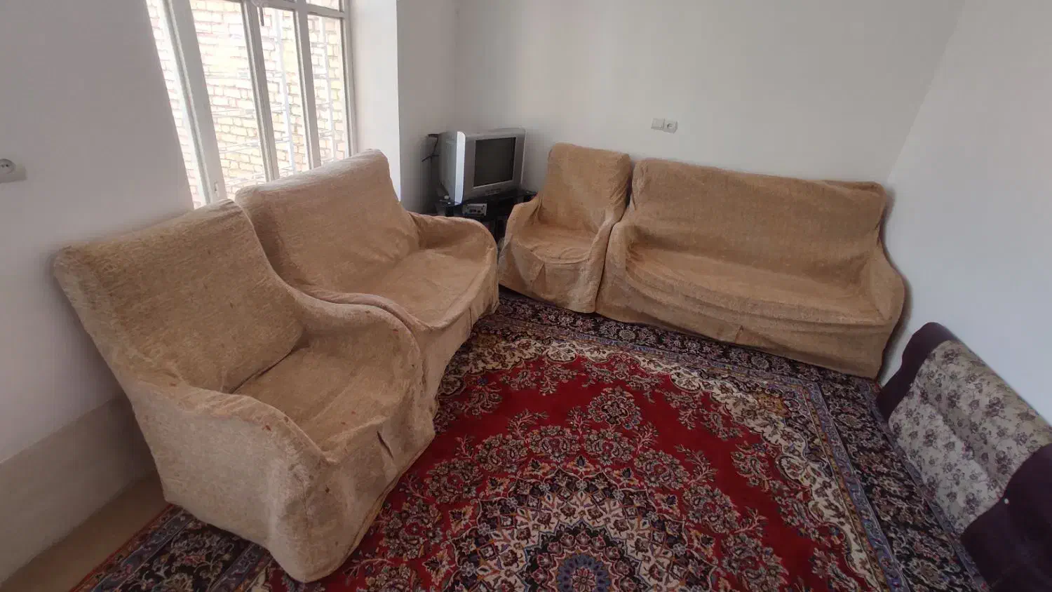 مبل هفت نفره سالم|مبلمان خانگی و میز عسلی|فسا, |دیوار