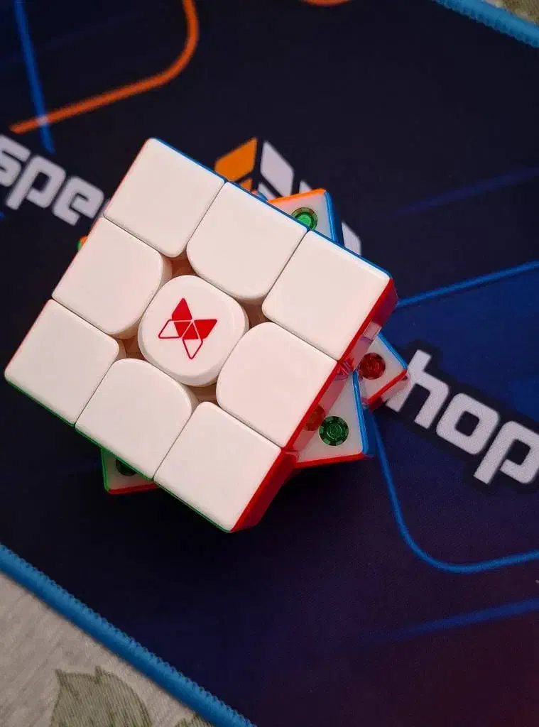 روبیک های ۲ در ۲ و ۳ در ۳ و ۵ در ۵|اسباببازی|تهران, مطهری|دیوار