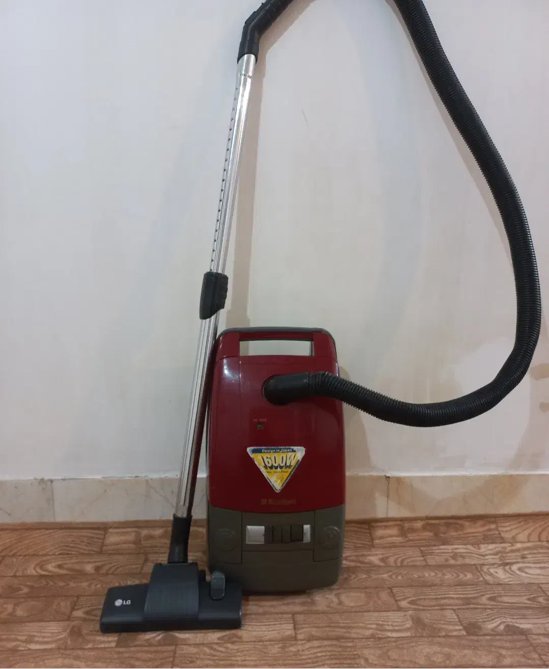 کاملا سالم|جاروبرقی، جارو شارژی، بخارشو|ملایر, |دیوار