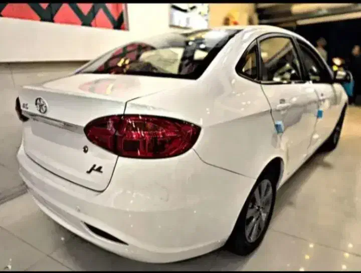 جک جی۴ سفید۱۴۰۴|خودرو سواری و وانت|تهران, ستارخان|دیوار