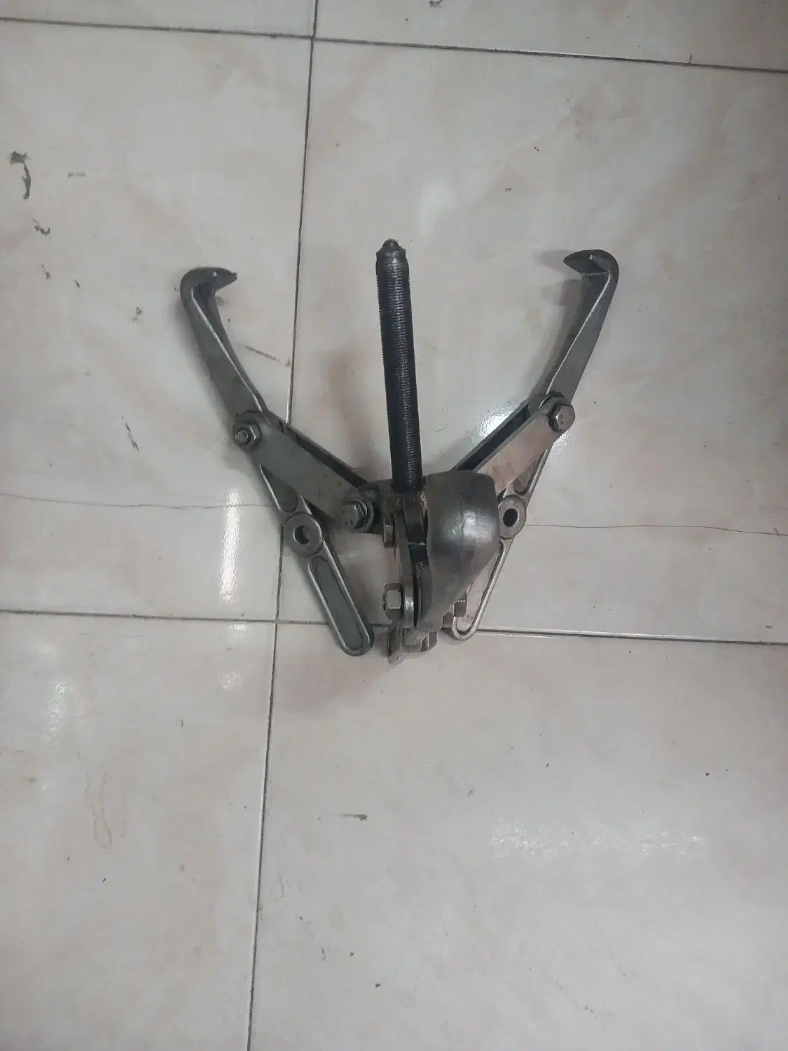 فروش پولی کش صنعتی کاملا سالم|ماشین‌آلات صنعتی|قم, آذر (نکویی)|دیوار