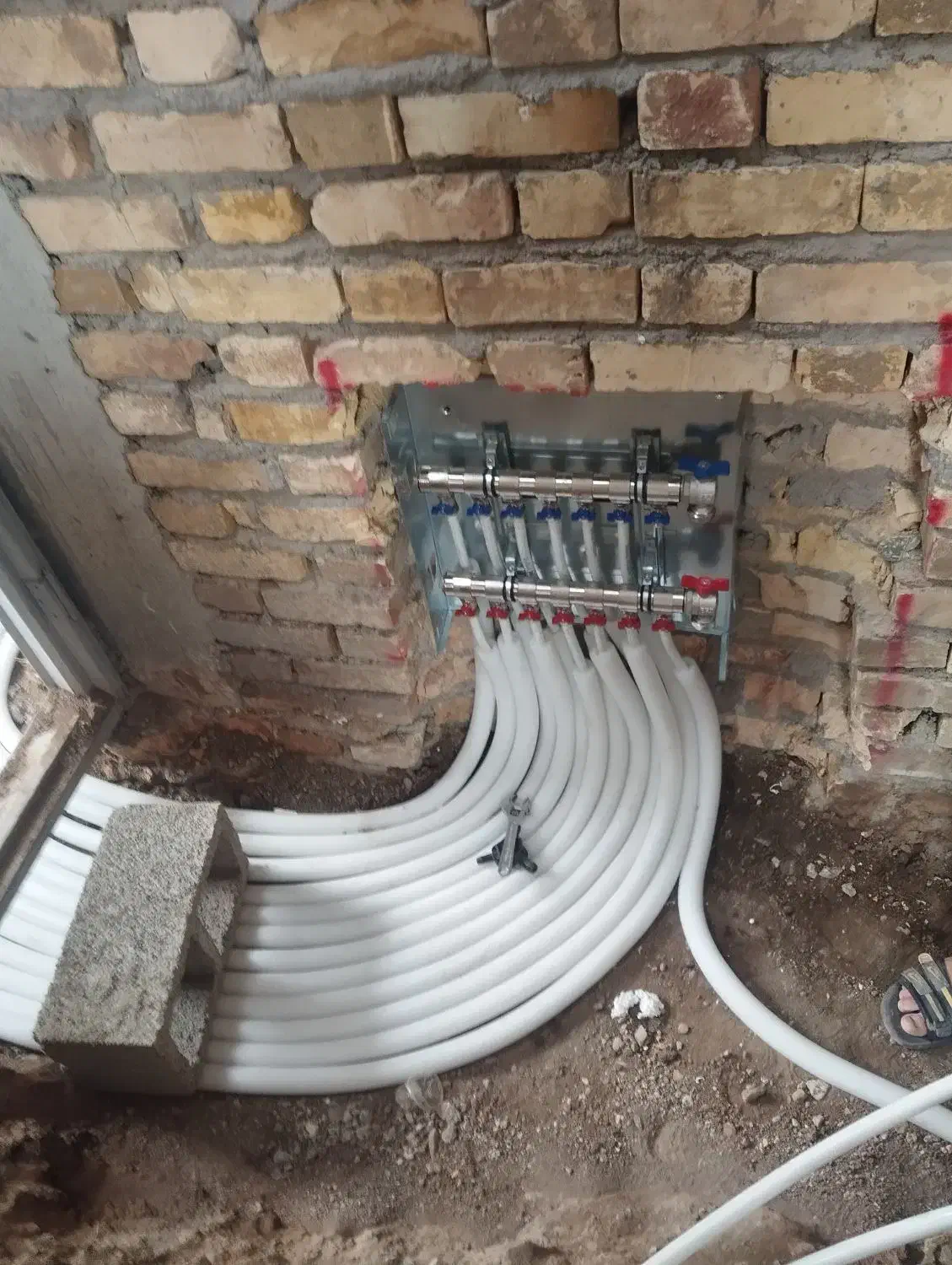 لوله کشی آب و فاضلاب|خدمات پیشه و مهارت|بافت, |دیوار