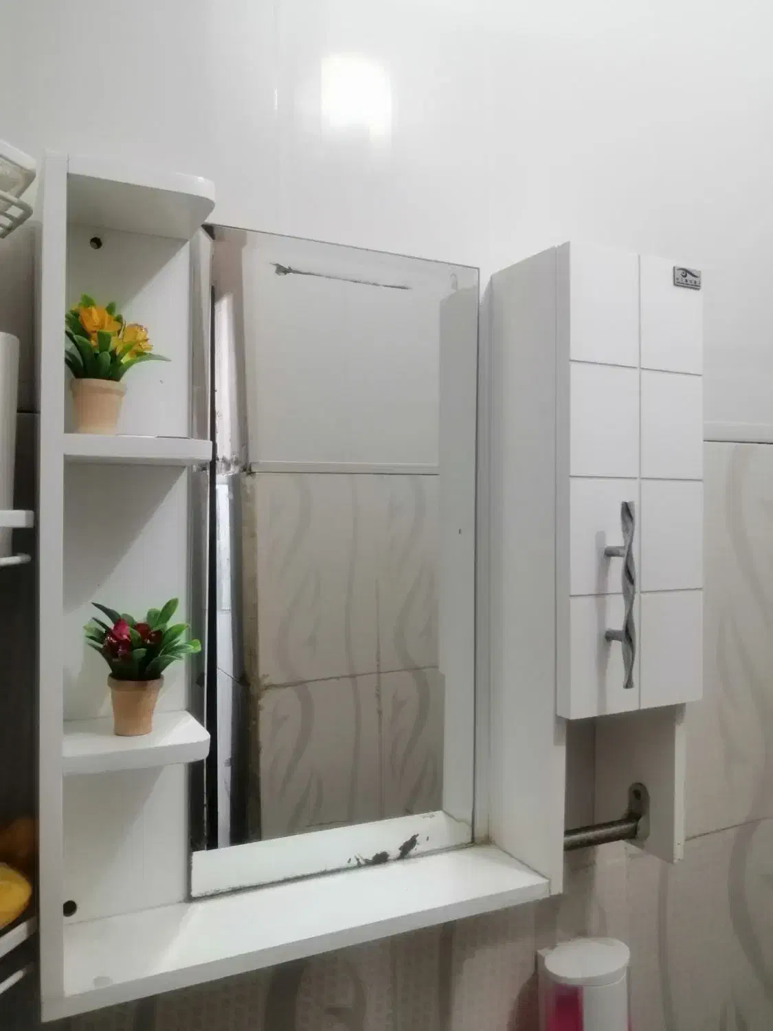 آیینه باکس دار حمام و دسشویی به همراه شلف حمام|لوازم حمام|شیراز, اصلاحنژاد|دیوار