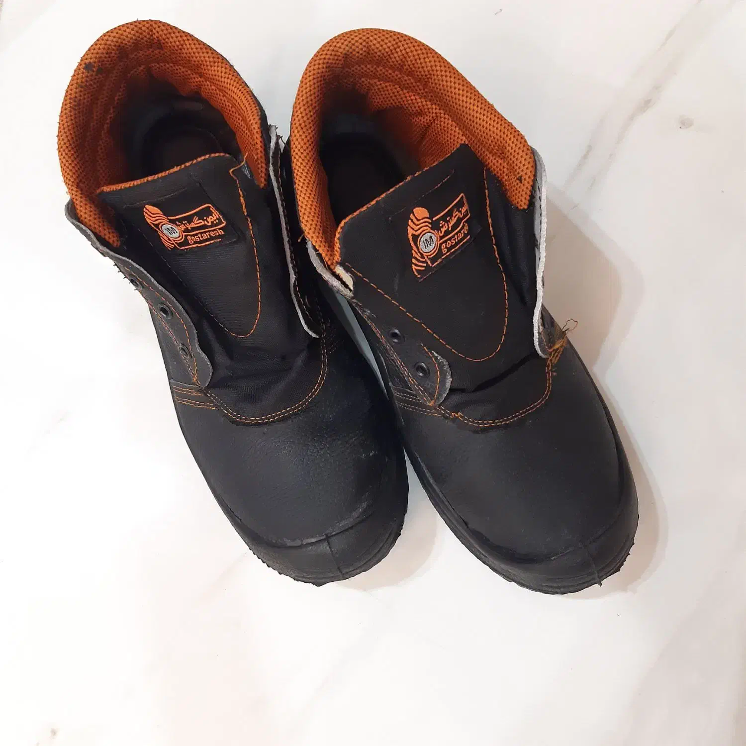 کفش ایمنی|کیف، کفش، کمربند|بروجرد, |دیوار