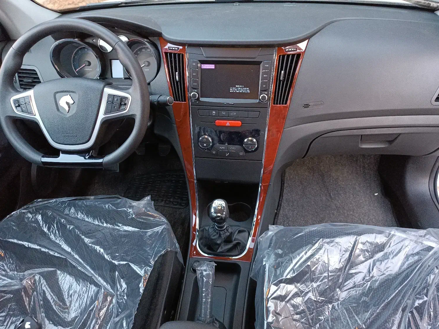 دنا پلاس شش دنده موتور EF7P صفر مدل 1404|خودرو سواری و وانت|زنجان, |دیوار