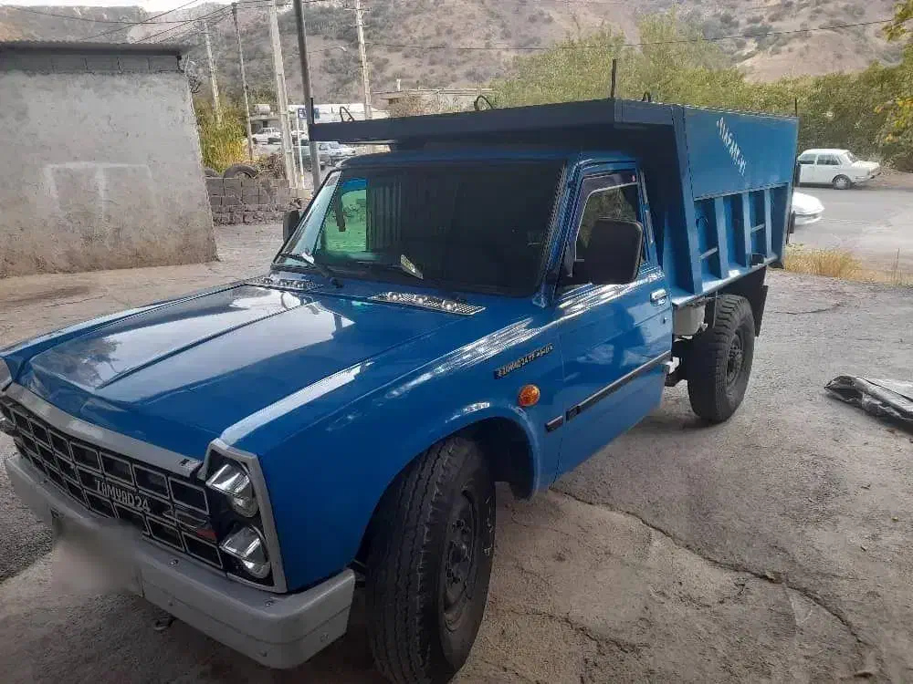 فروش فوری نیسان کمپرسی|خودرو سواری و وانت|پاوه, |دیوار