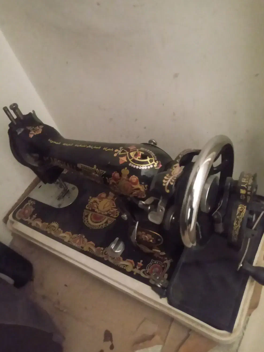 چرخ خیاطی|چرخ خیاطی و ریسندگی|کرج, شهرک ولیعصر|دیوار