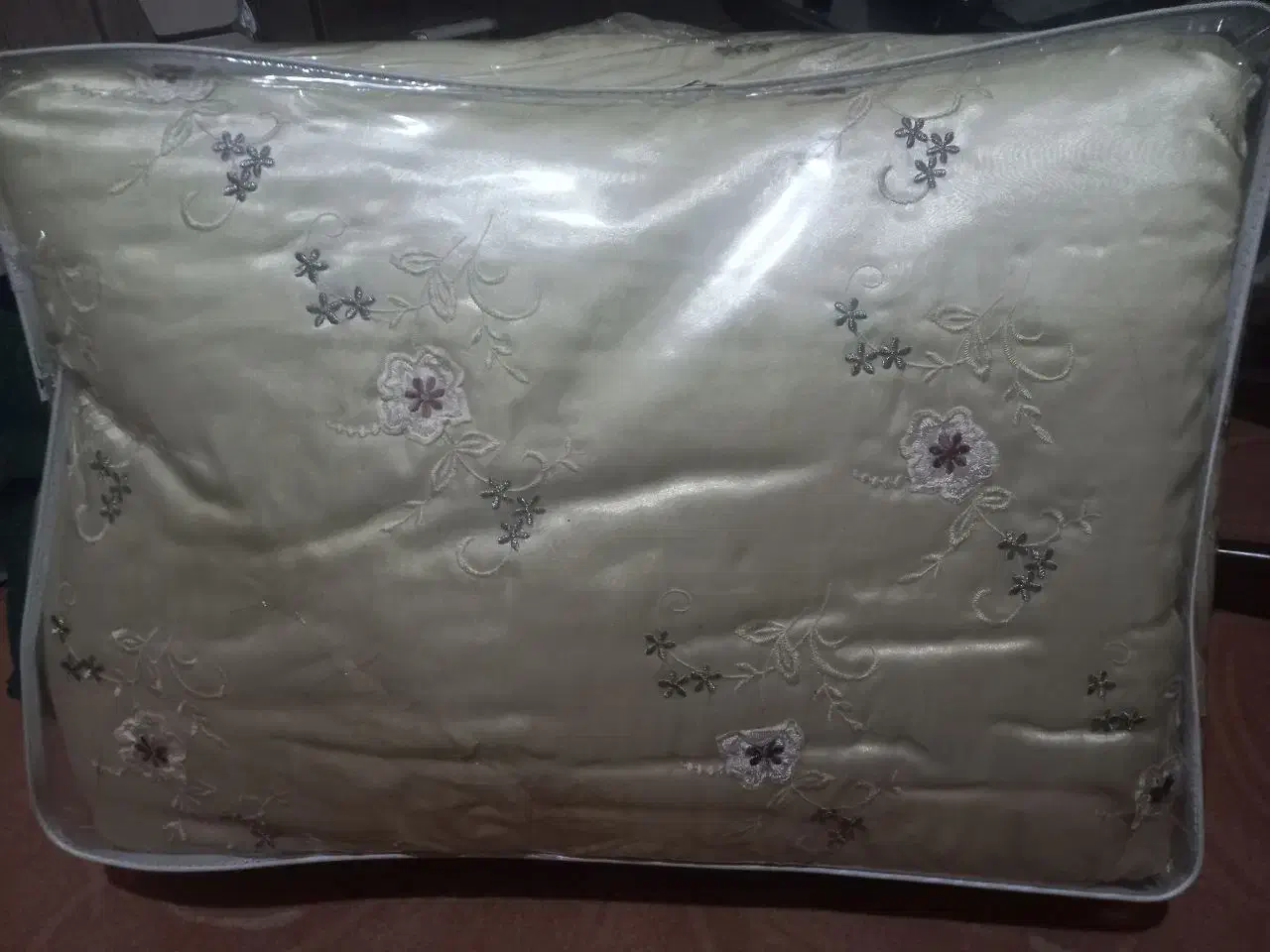 روتختی|سرویس روتختی|قدس, شهر‌قدس|دیوار