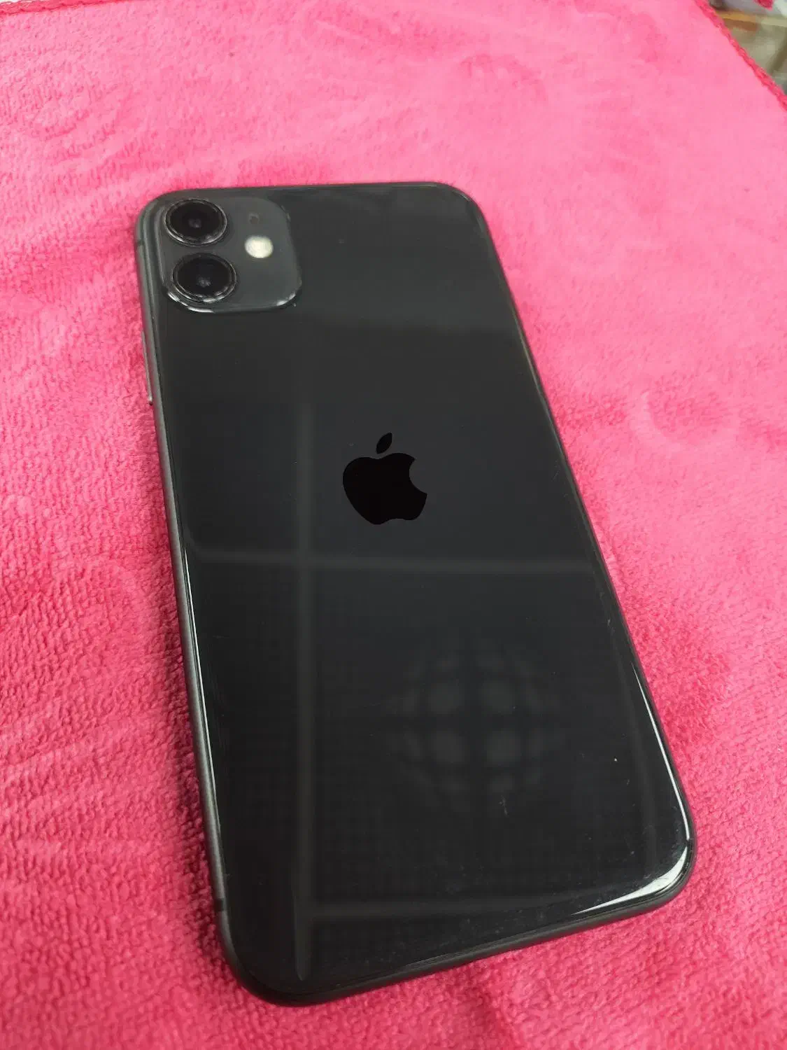iPhone 11 normal|موبایل|داراب, |دیوار