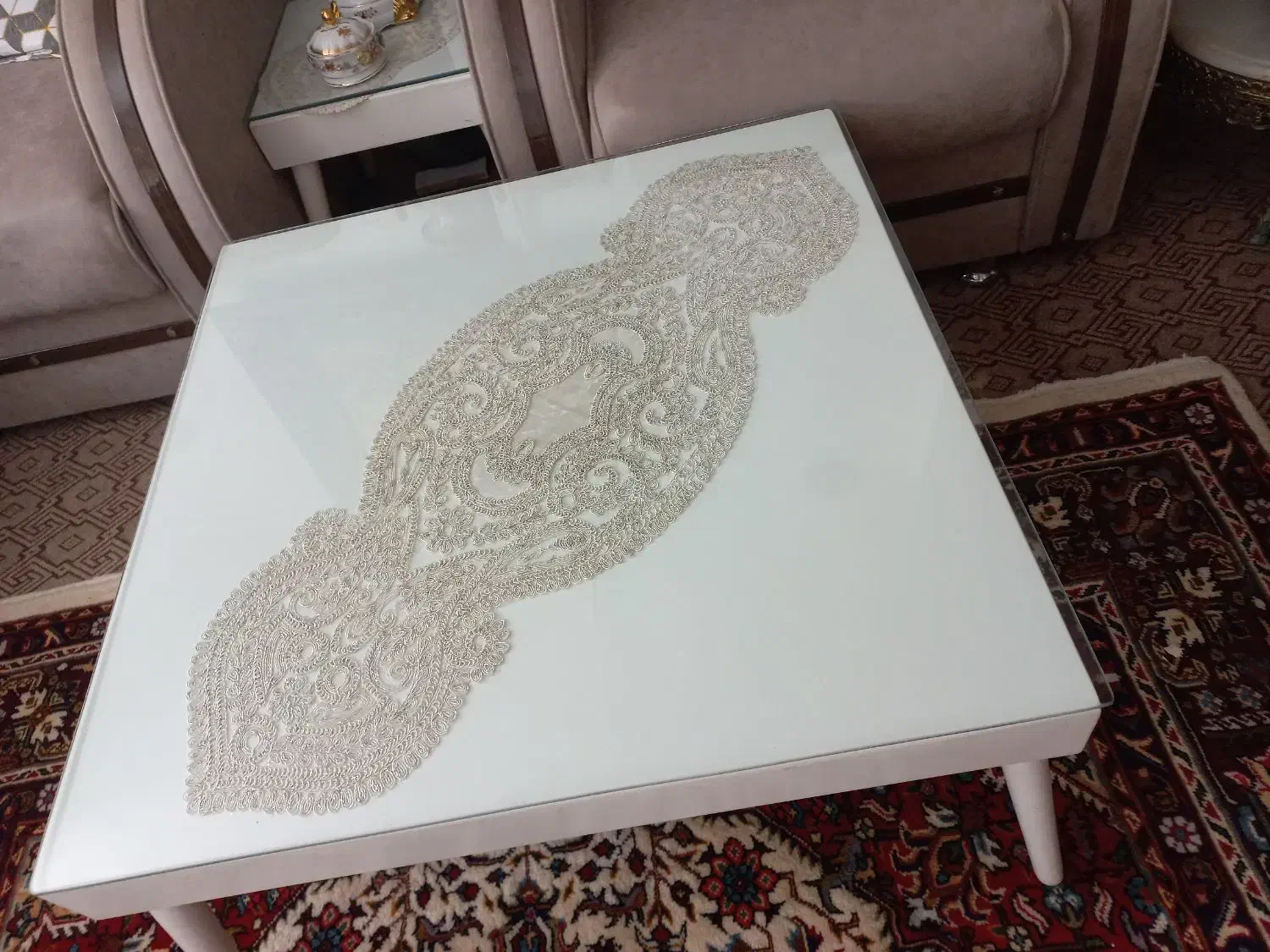 جلومبلی|مبلمان خانگی و میز عسلی|مراغه, |دیوار