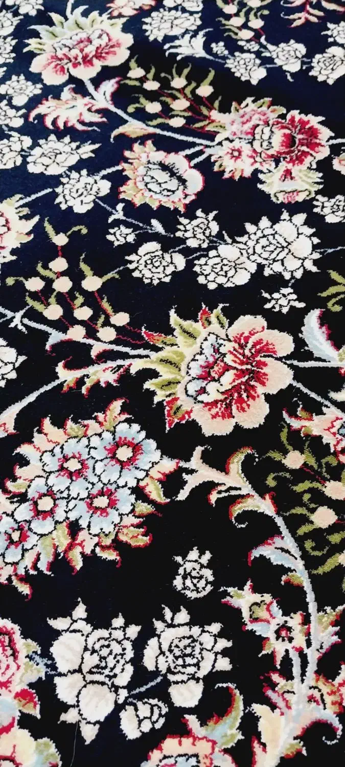 دو عدد فرش ۹ متری ،چهار عدد پشتی و پادری|فرش|ری, شهرک نظامی|دیوار