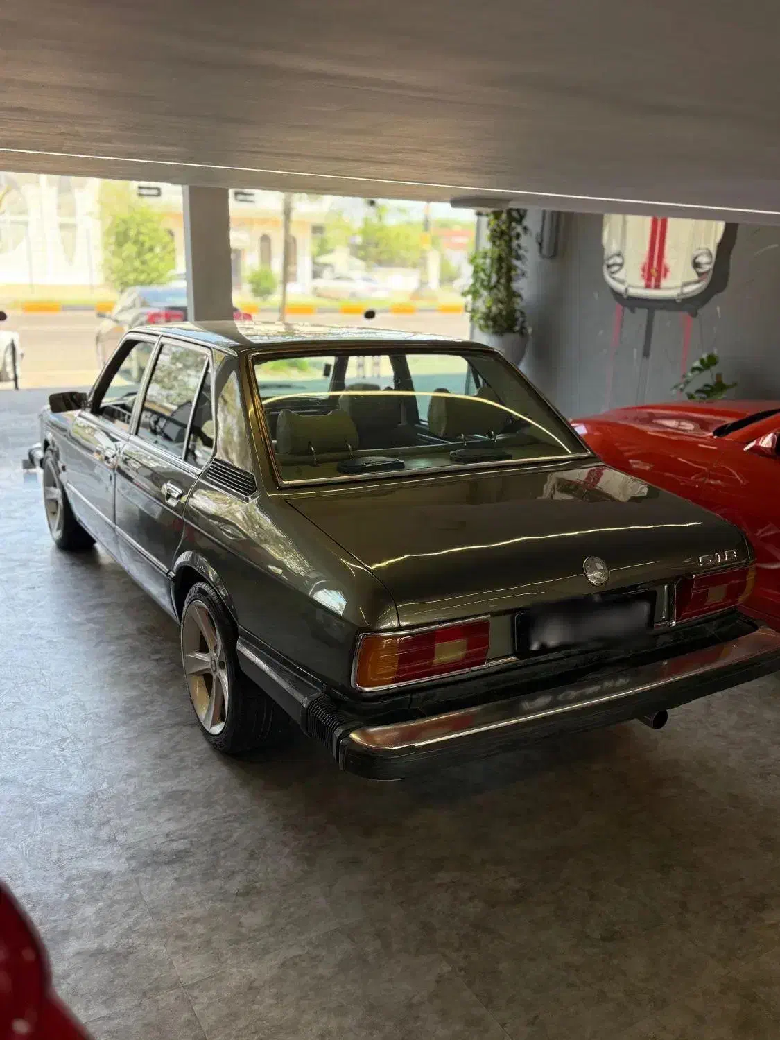 بی ام و ۵۱۸ فابریک با لوازم/فنی سالم/تودوزی مرتب|خودرو کلاسیک|لاهیجان, گلستان|دیوار