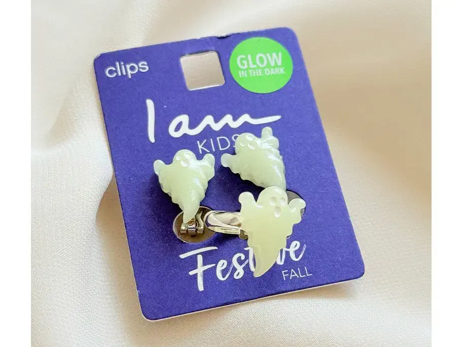 گوشواره کلیپسی میخی و انگشتر روح شب تاب سبز فسفری|بدلیجات|رشت, استادسرا|دیوار