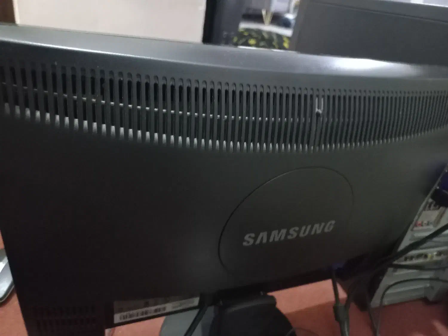 مانیتور سامسونگ همراه کیس|رایانه رومیزی|زنجان, |دیوار