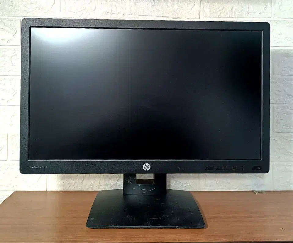 مانیتور ۲۲ اینچ hp e222 hdmi + هدیه و مهلت تست|قطعات و لوازم جانبی رایانه|قم, انسجام|دیوار