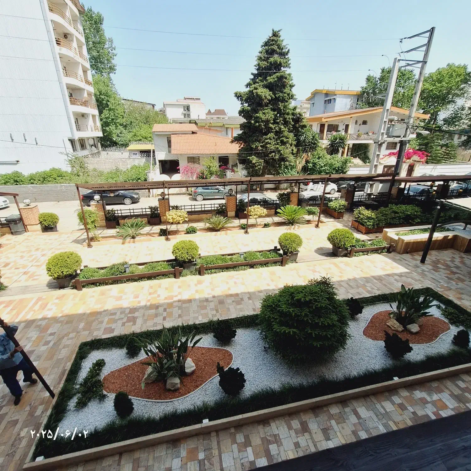 طراحی اجرا و نگهداری فضای سبز|خدمات باغبانی و درختکاری|نوشهر, |دیوار