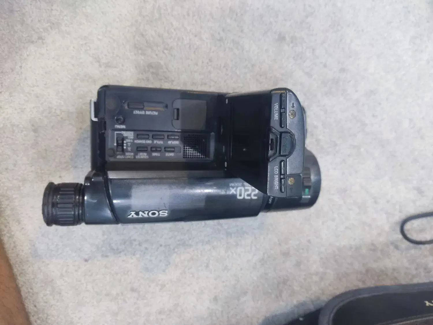 دوربین فیلمبرداری Sony Handycam Video8|دوربین عکاسی و فیلمبرداری|بندرعباس, |دیوار