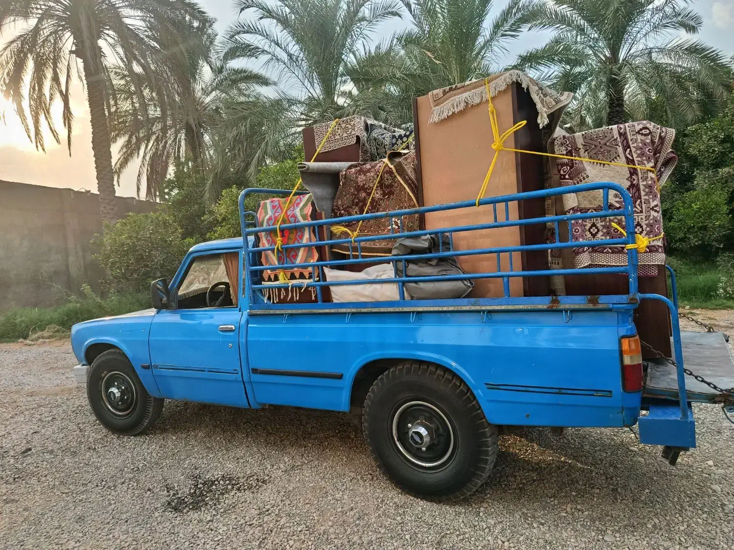 حمل بار و باربری با وانت پیکان و نیسان جابجایی|خدمات حمل و نقل|شوشتر, |دیوار