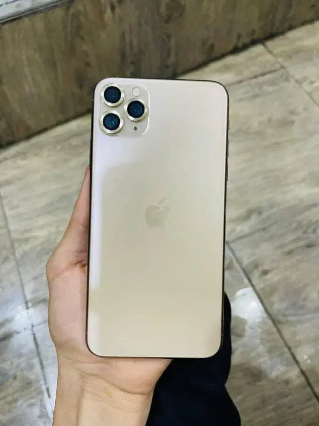 اپل iPhone 11 با حافظهٔ ۲۵۶ گیگابایت|موبایل|اهواز, ملاشیه|دیوار